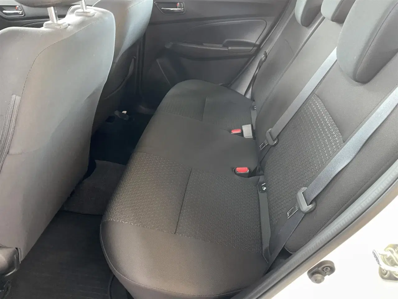 Billede 9 - Suzuki Swift 1,2 Dualjet  Mild hybrid Exclusive AEB CVT 83HK 5d Trinl. Gear