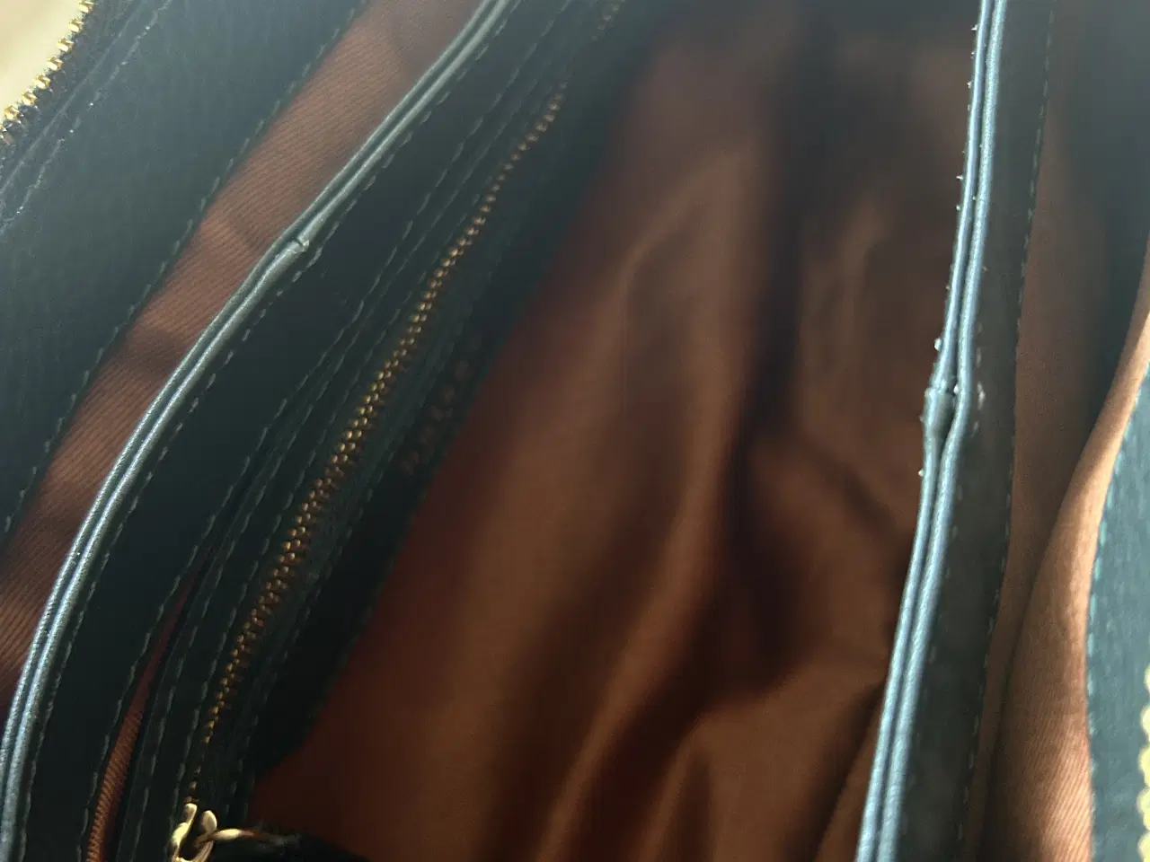 Billede 3 - Belsac Palina skuldertaske i grønt skind. 