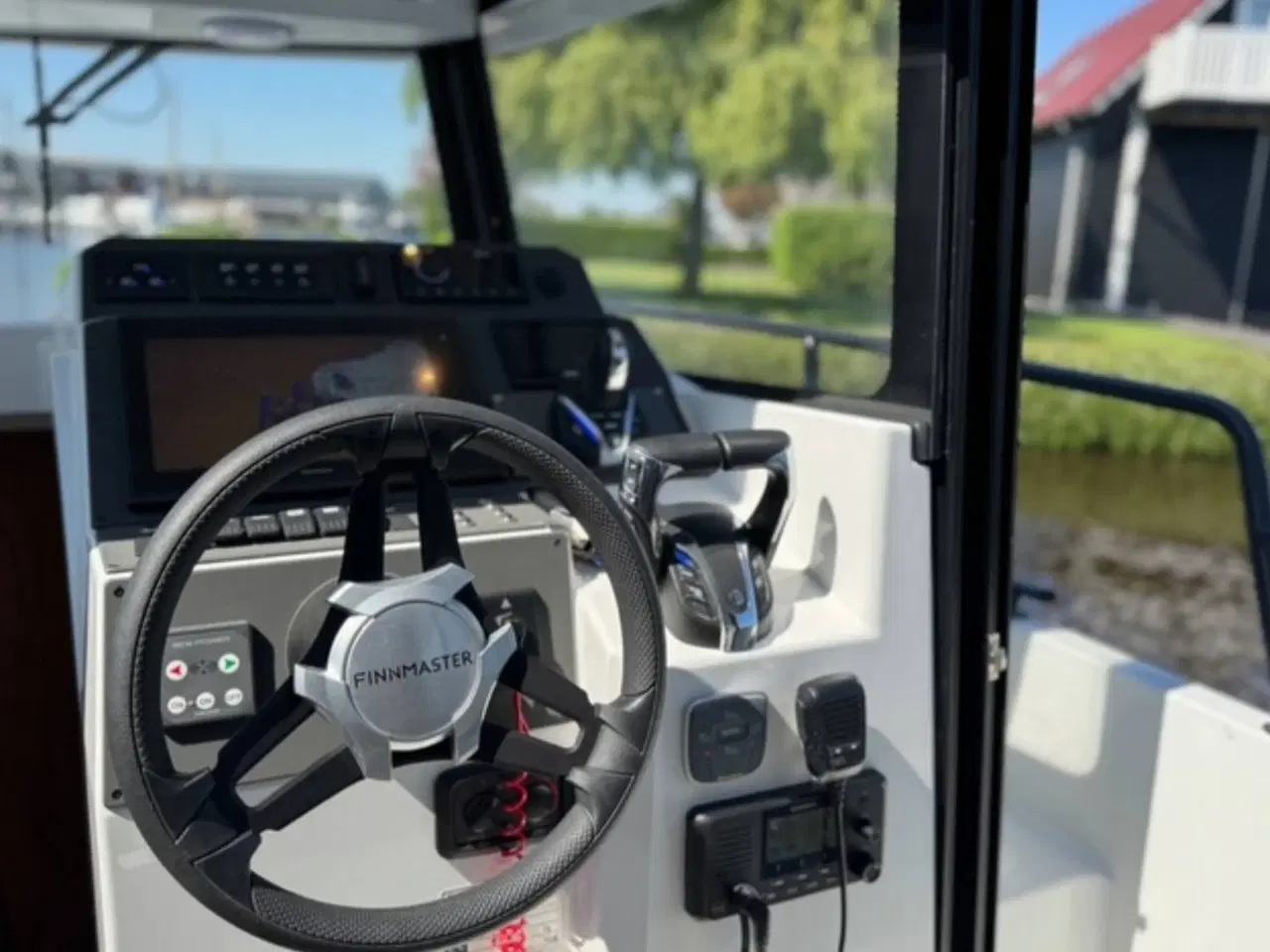 Billede 24 - Finnmaster Pilot 8 - 2 X F200 Yamaha/Udstyr