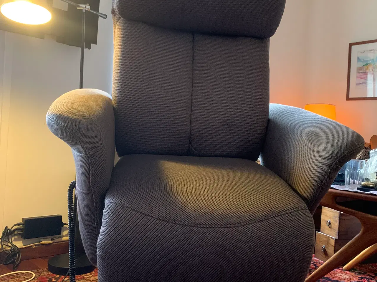 Billede 3 - Senior hvilestol med løftefunktion