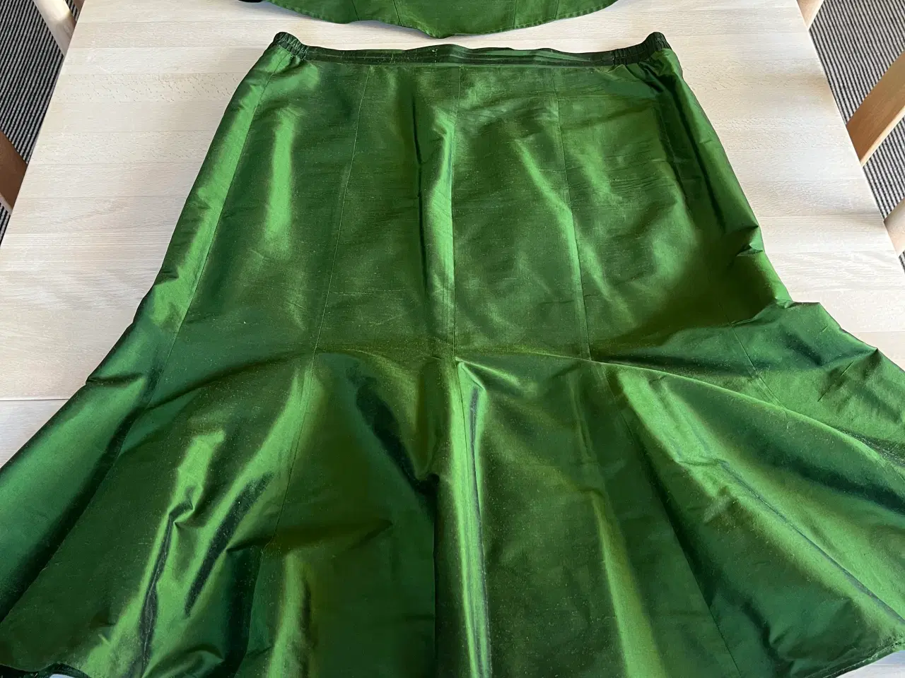 Billede 3 - Festkjole fra Elinette