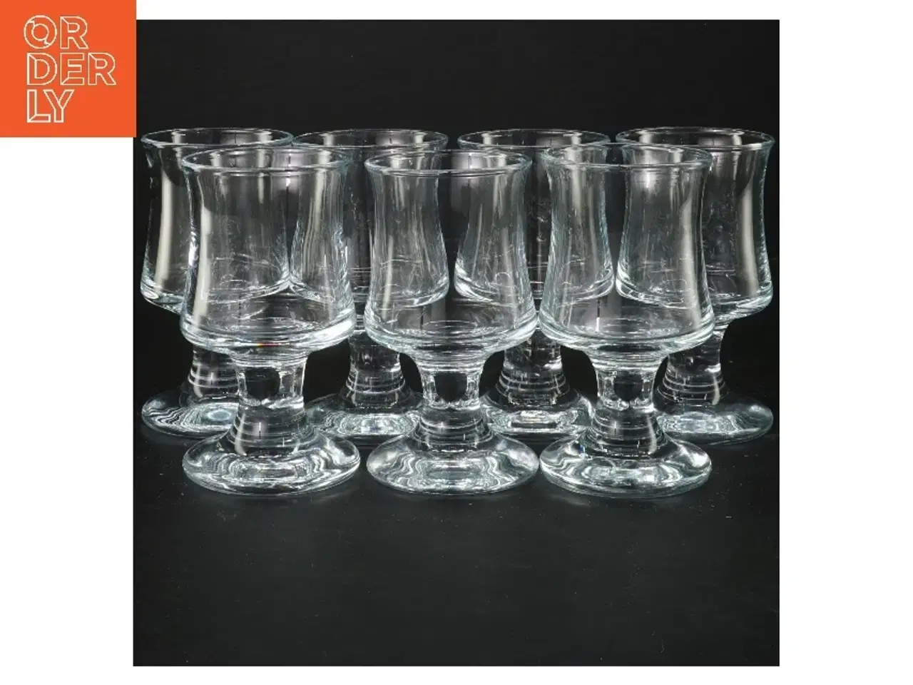 Billede 1 - Sæt med glas, 7 stk (str. 7 styk, 12 cm)