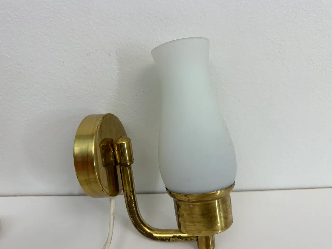 Billede 4 - Vintage lampe i messing /opalglas