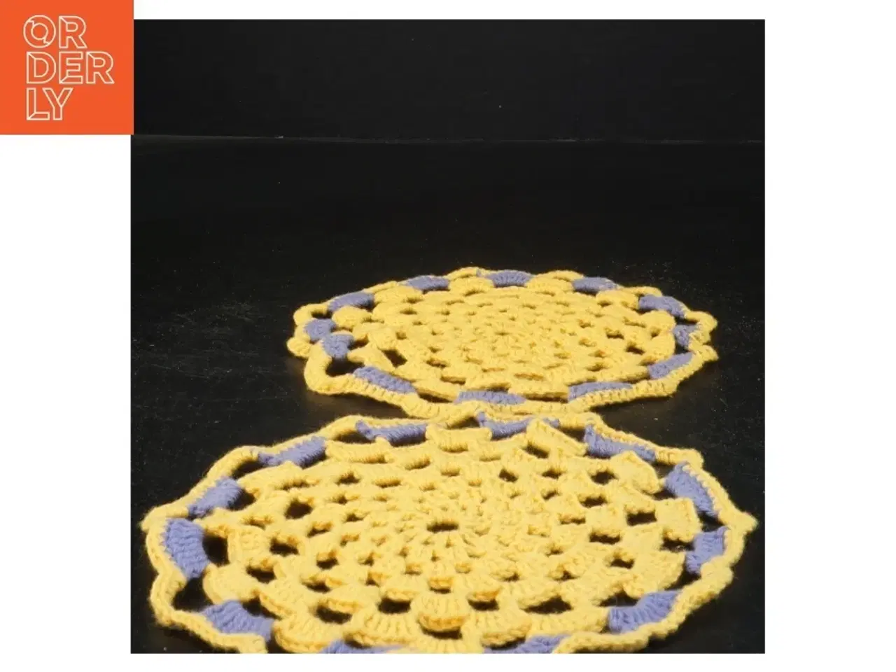 Billede 2 - Hæklede bordskånere Ø 18 cm (str. Ø 18 cm)