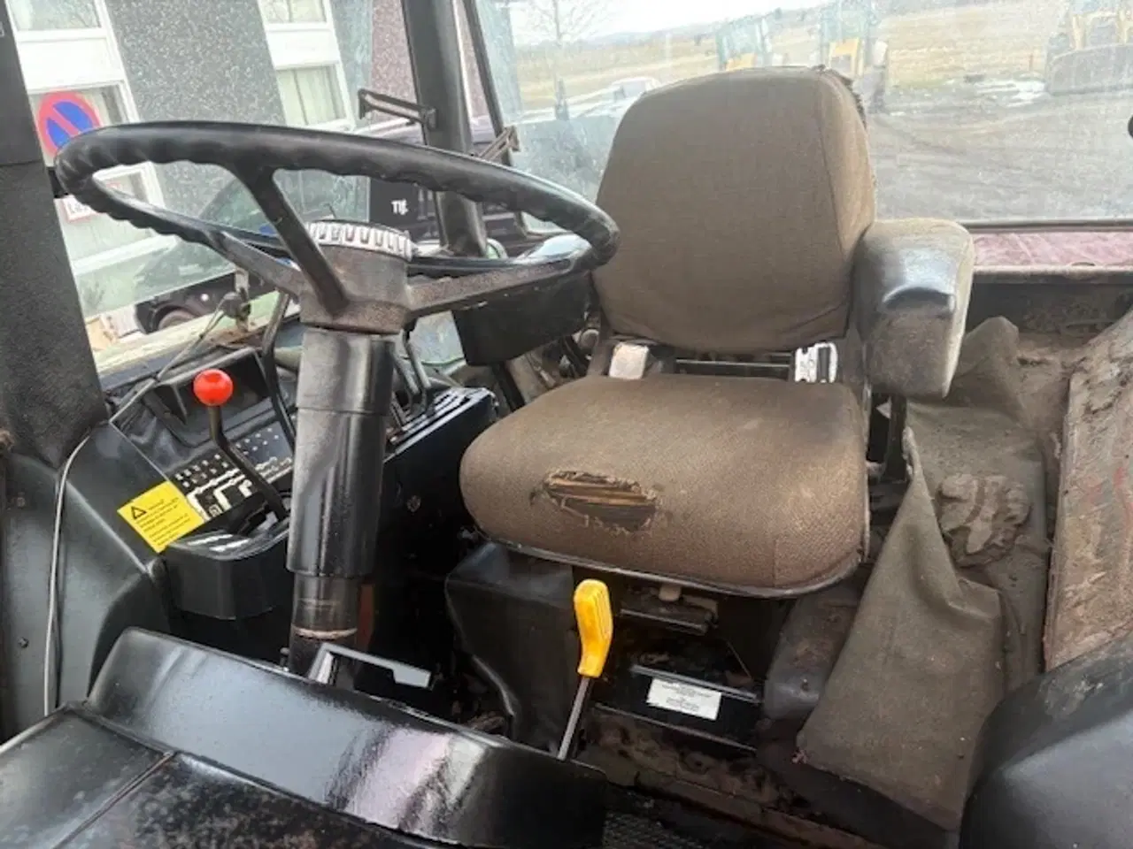 Billede 12 - John Deere 4240 STÅR HELT ORIGINAL I LAK OG ALT