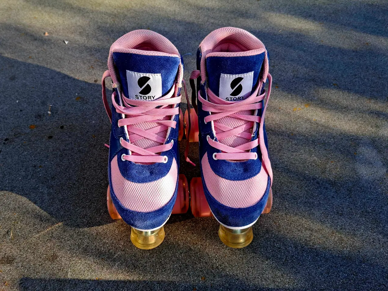 Billede 3 - Story rulleskøjter str 35