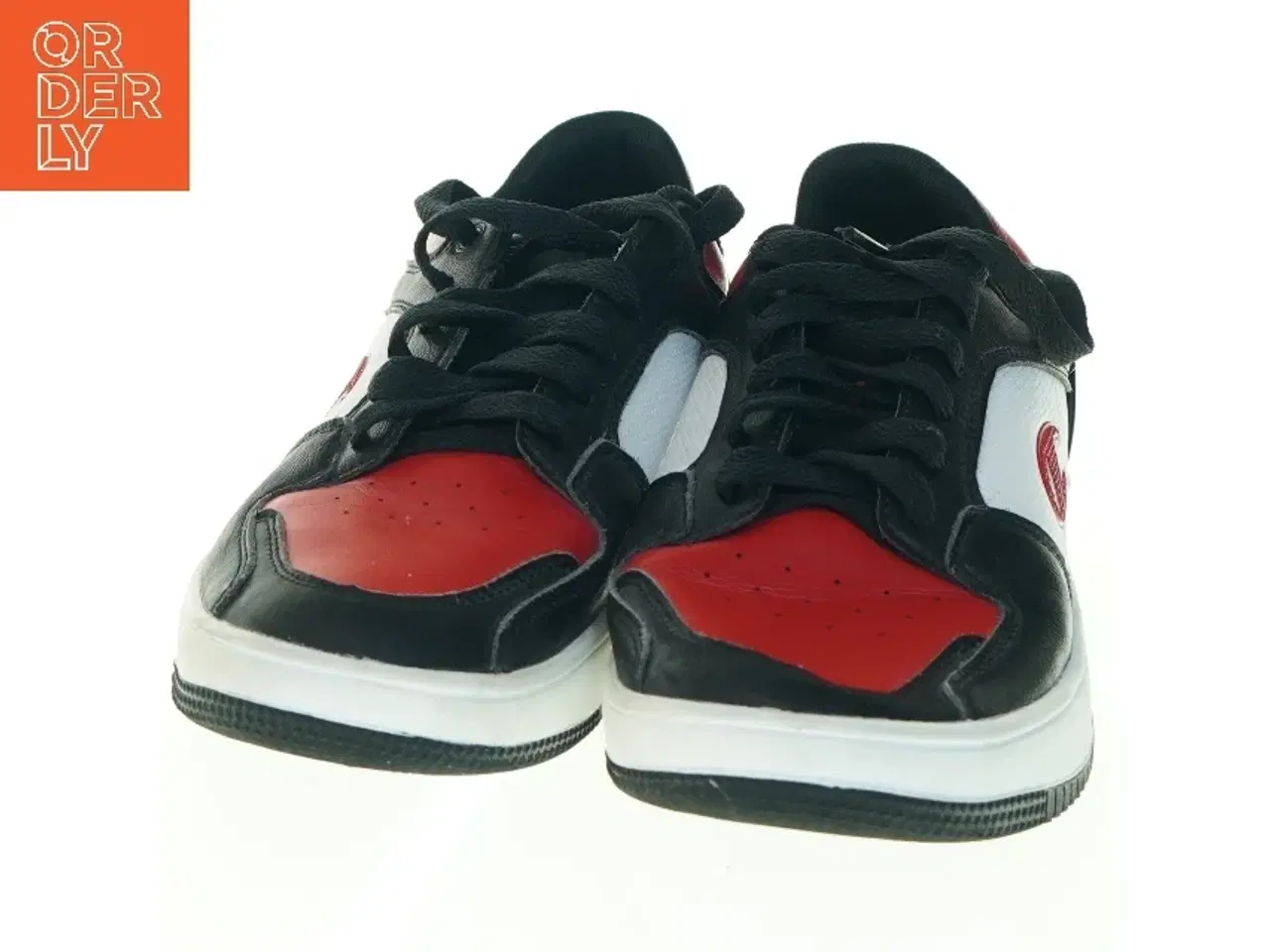 Billede 5 - Champion sneakers i sort, hvid og rød (str. 42)