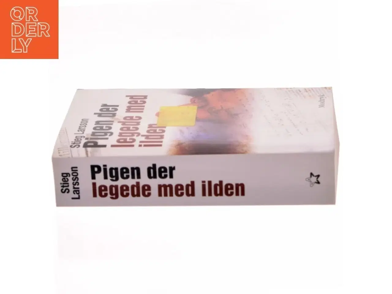 Billede 2 - Pigen Der Legede Med Ilden (Millennium, 2. Bind) af Stieg Larsson (Bog)