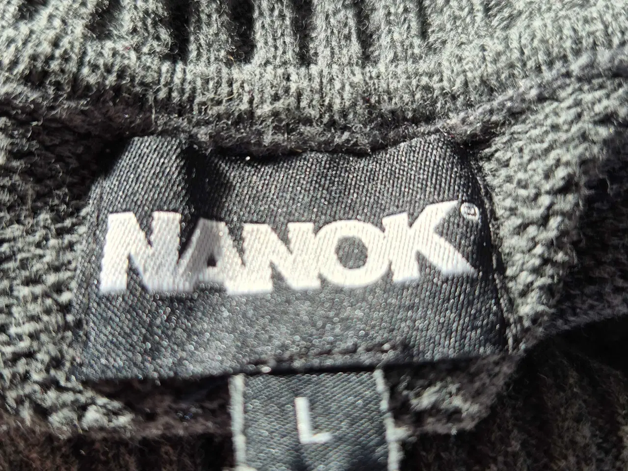 Billede 3 - Rullekrave bluse str l