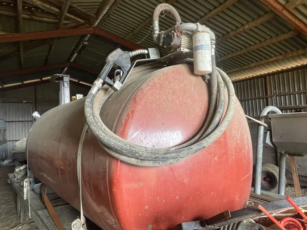 Billede 2 - Diesel tank