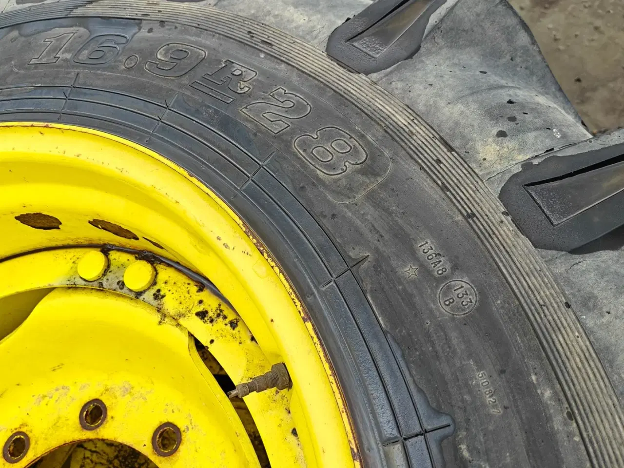 Billede 3 - Dunlop 16.9R28 XXX