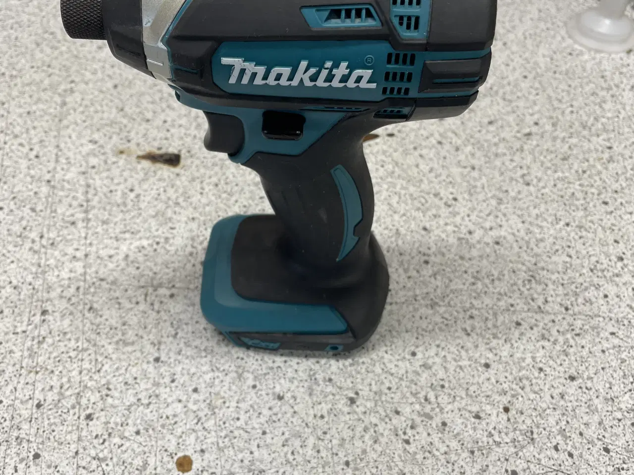 Billede 3 - Makita slagskruemaskine 18 v brug meget lidt 