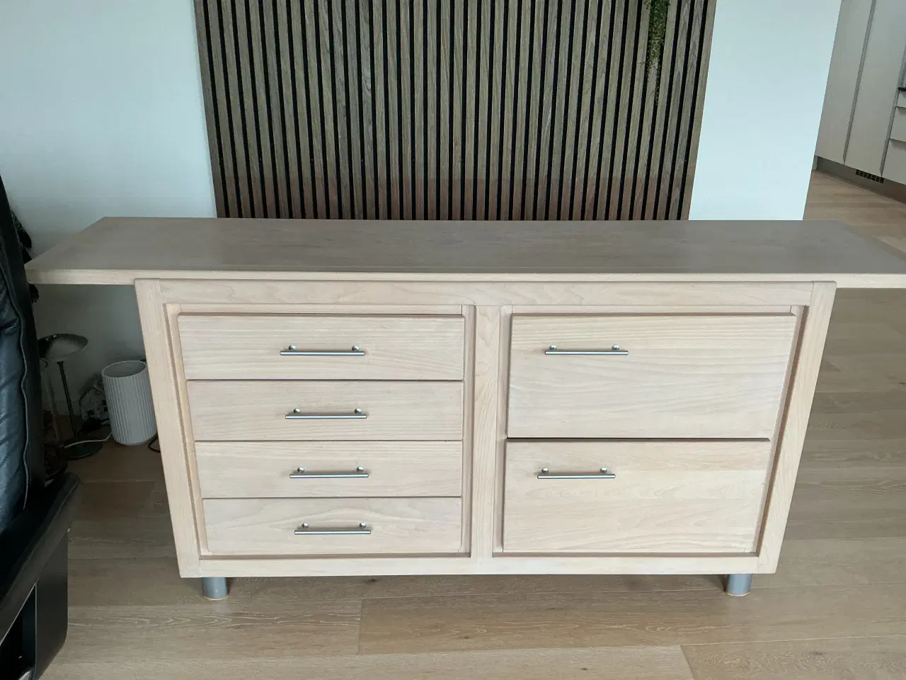 Billede 1 - Olieret egetræsskænk