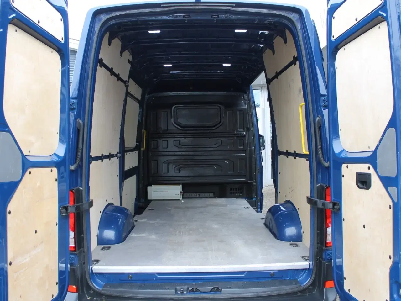 Billede 9 - VW Crafter 35 2,0 TDi 177 Kassevogn L3H2 aut. 4Motion