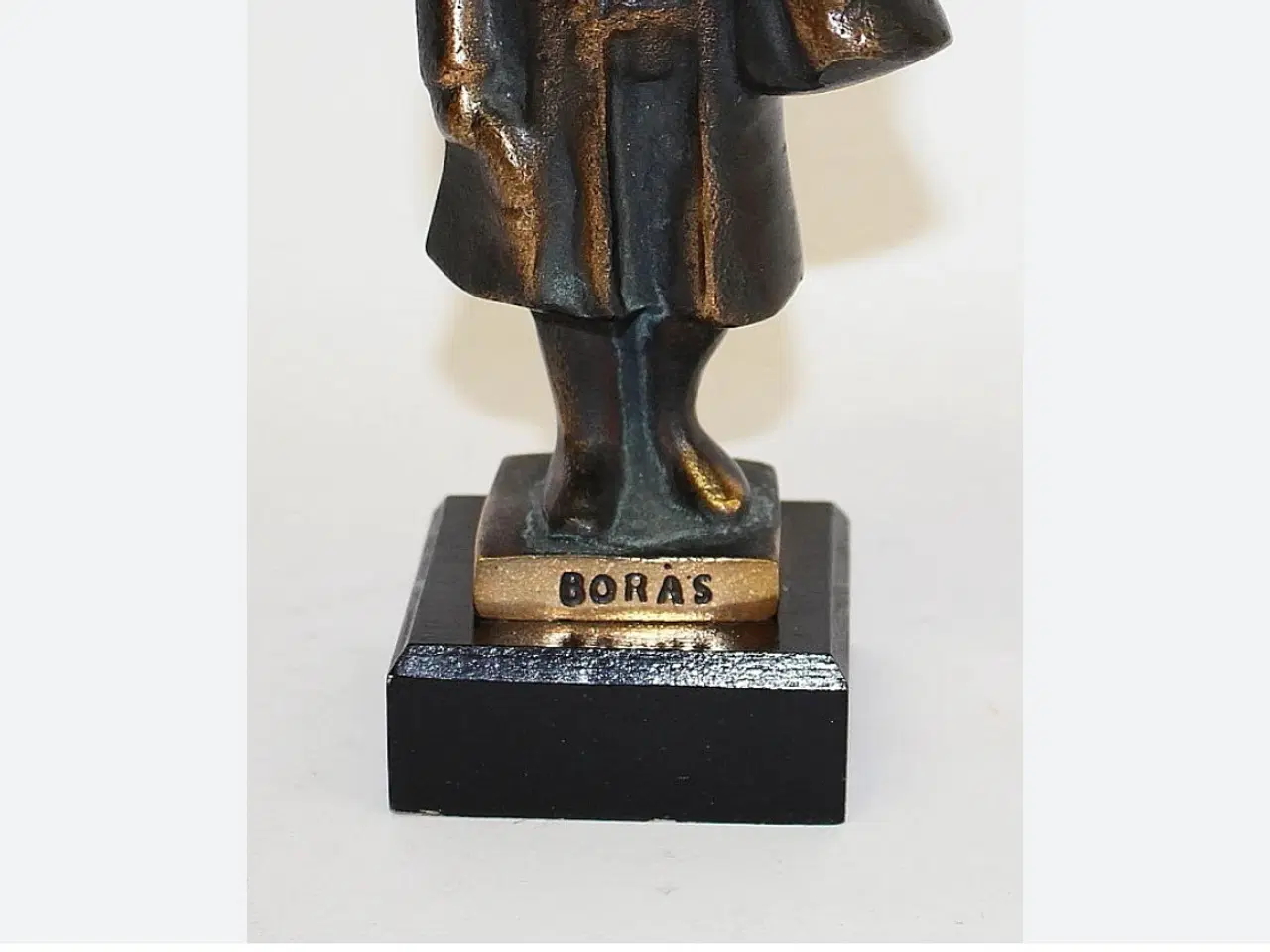 Billede 3 - boråsknalle. Figur i bronze. Niels Kastegren. 