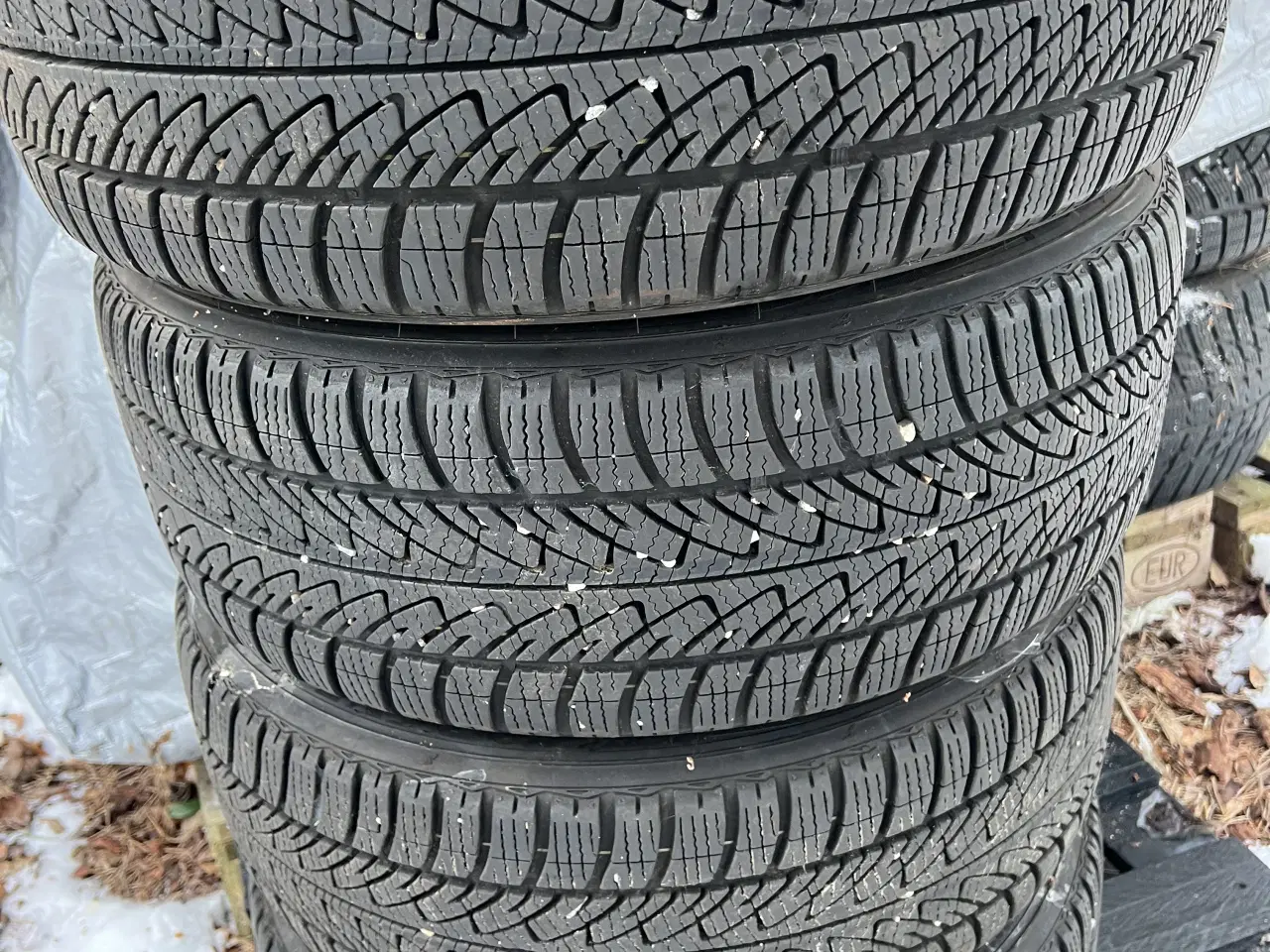 Billede 4 - Mini Cooper S (F56) alu fælge med vinterdæk GoodYe