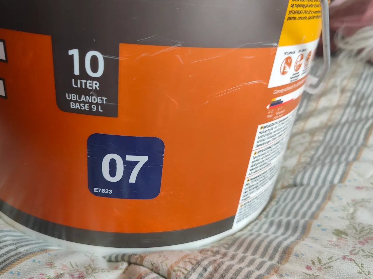 Billede 4 - JOTUN Proff væg-loft maling 10 L glans 7 