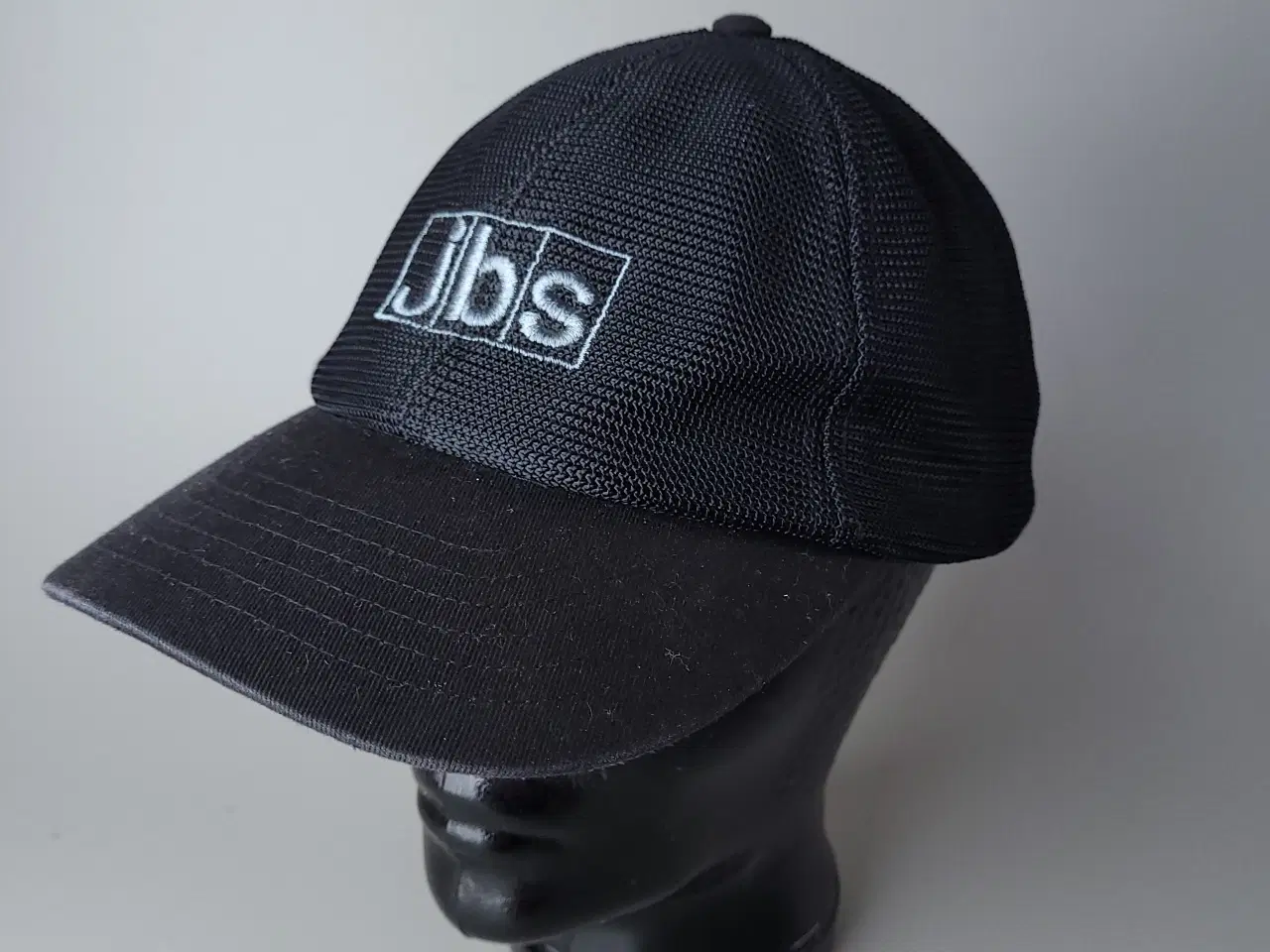 Billede 3 - ⭐️· Sort JBS Kasket med Mesh og Justerbar Rem