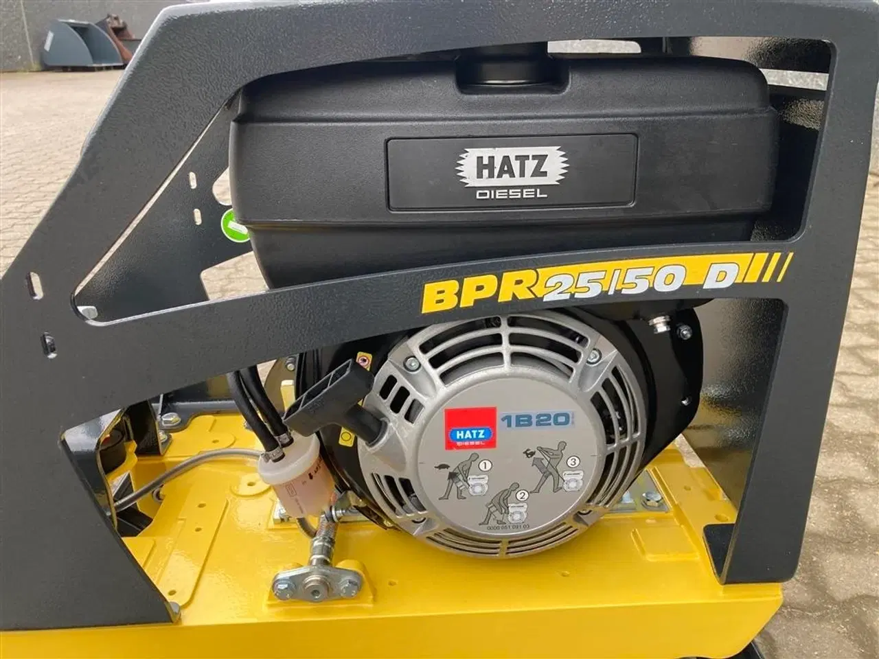 Billede 8 - Bomag BPR 25/50 D Regulering af vibrator og motoromdrejninger fra håndtag