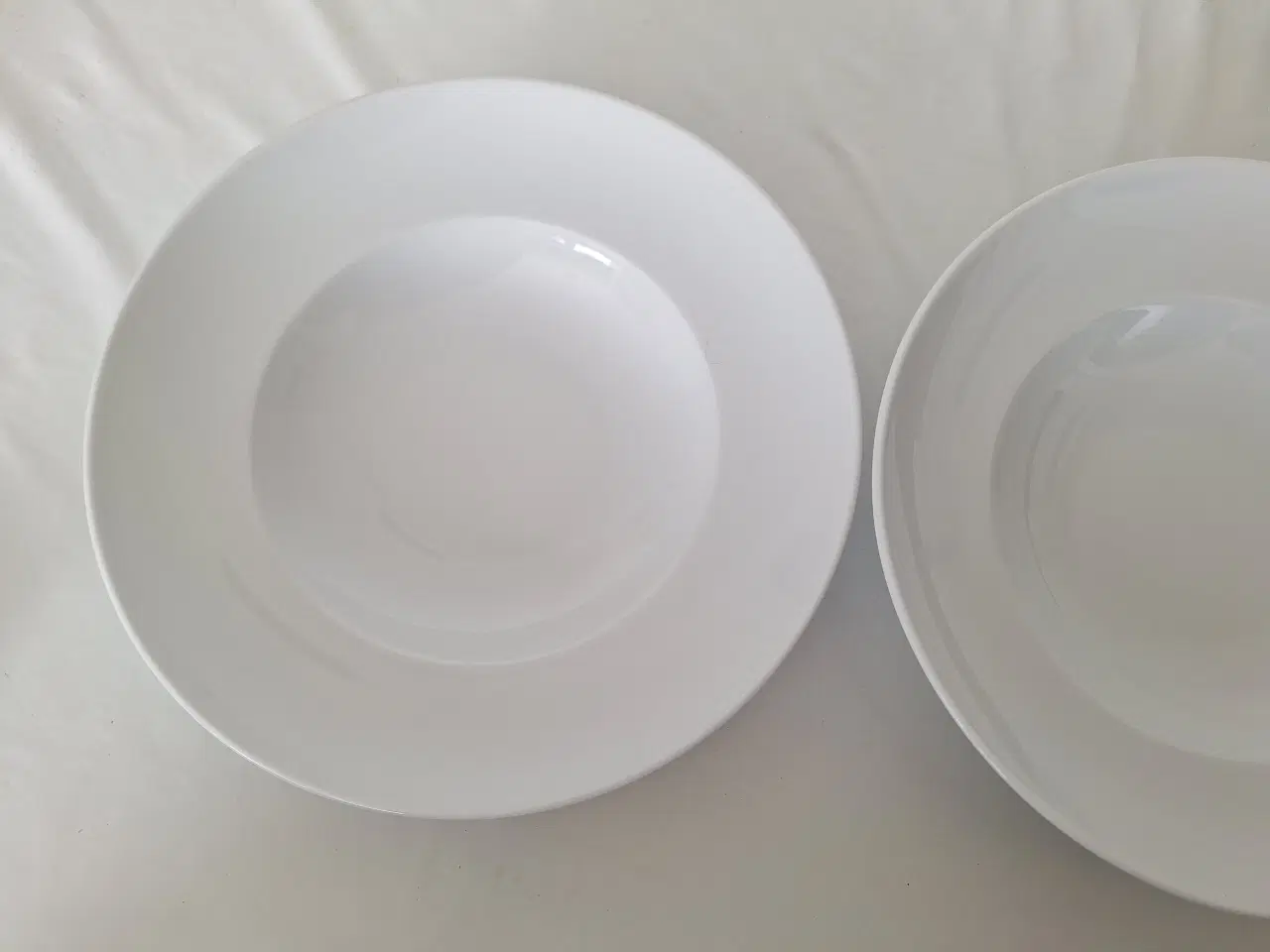 Billede 3 - Tallerkener