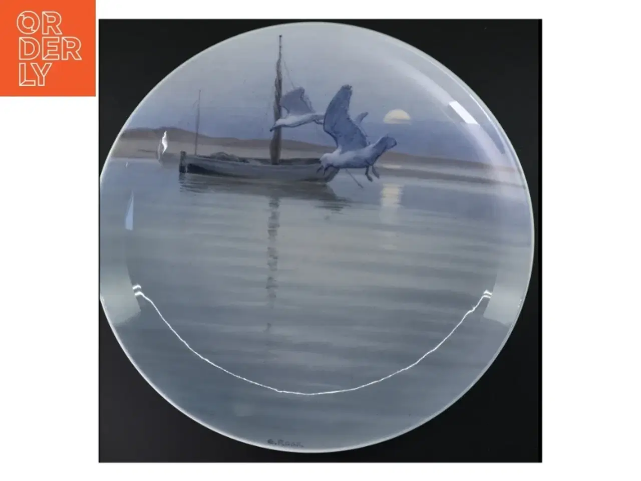 Billede 1 - Dekorativ keramikplatte med mågesmotiv fra Royal Copenhagen (str. 40 cm i diameter)