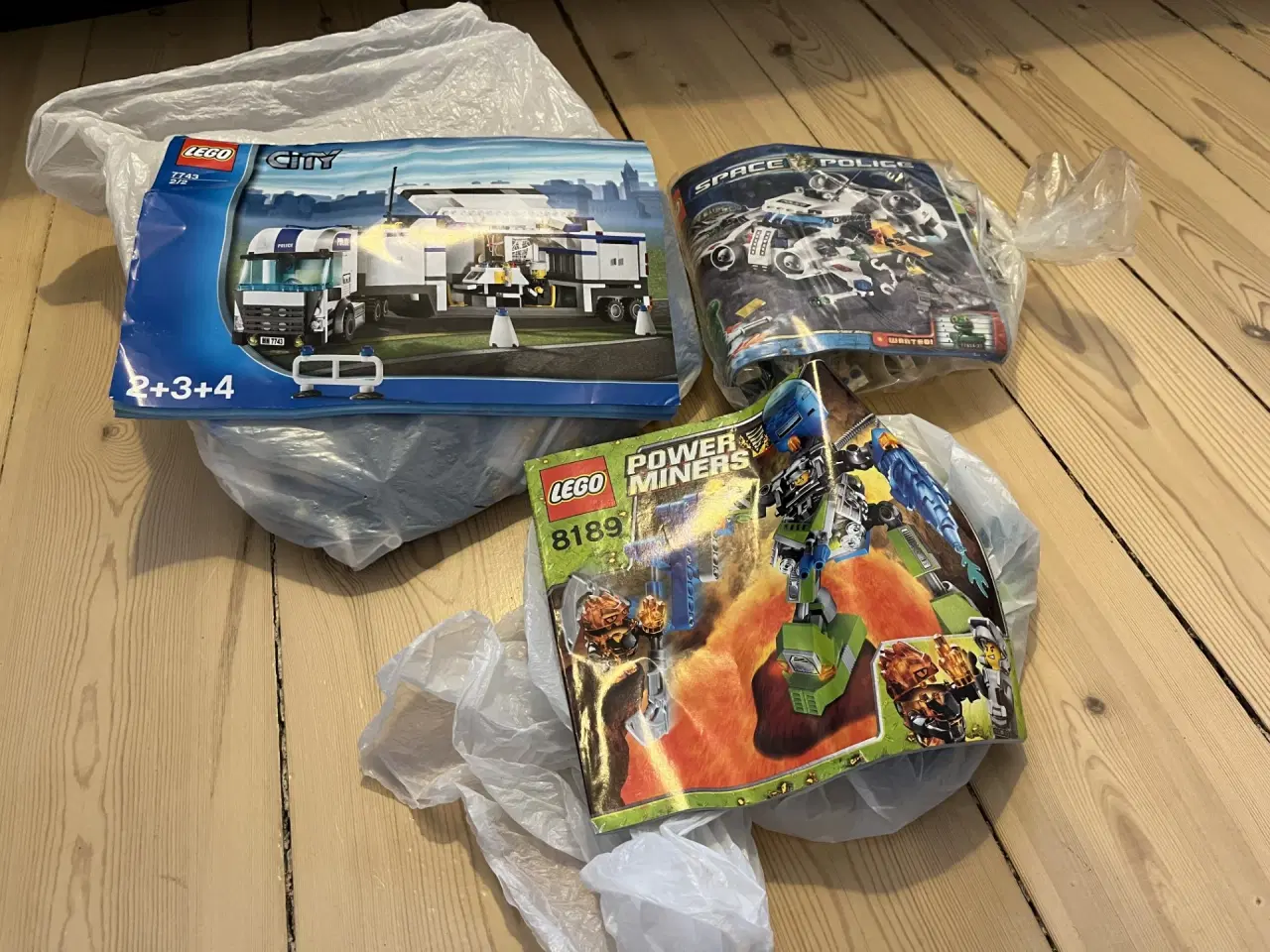 Billede 1 - Lego Police og Lego Spacepolice