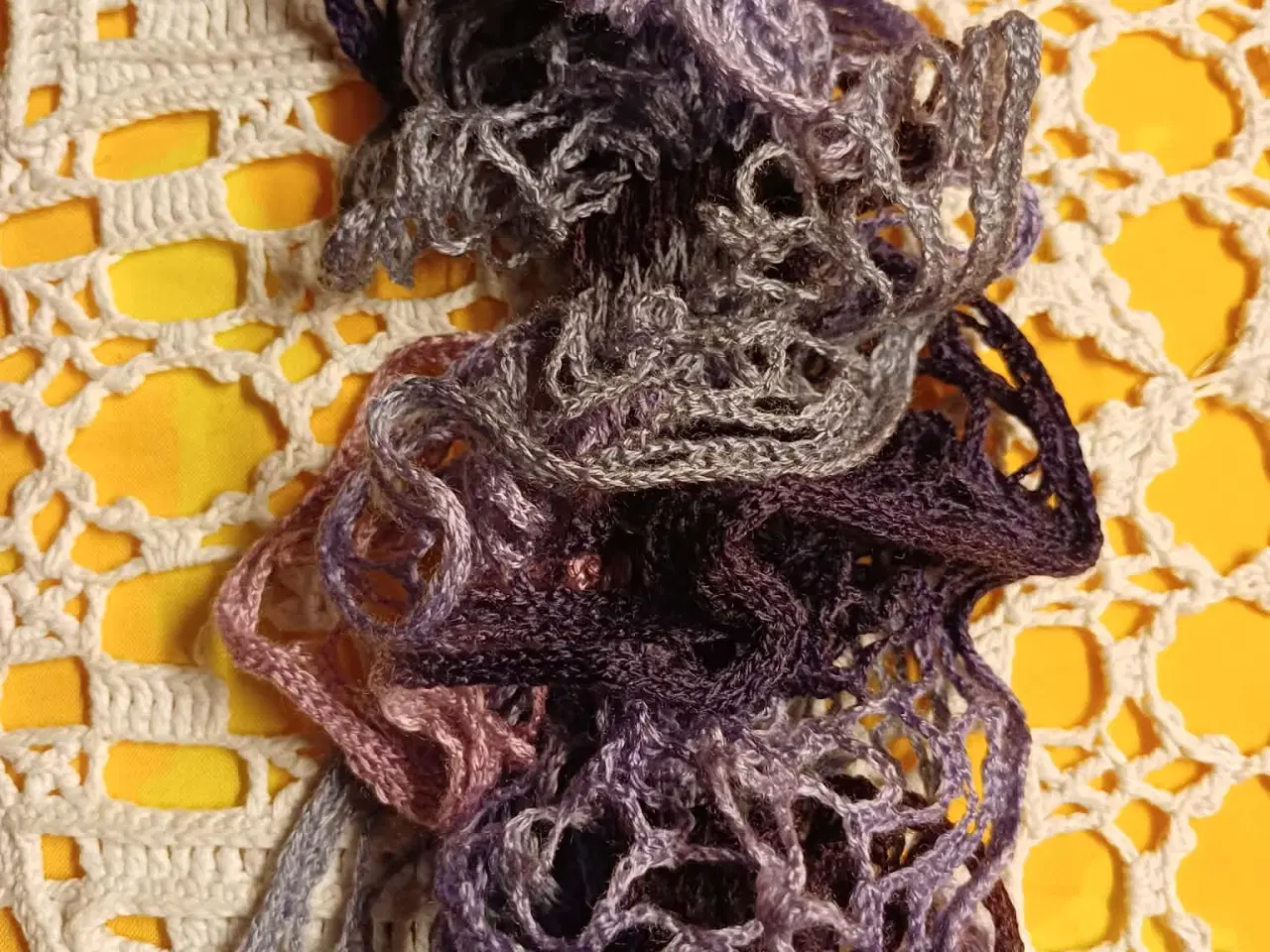 Billede 3 - Tørklæder hæklet 