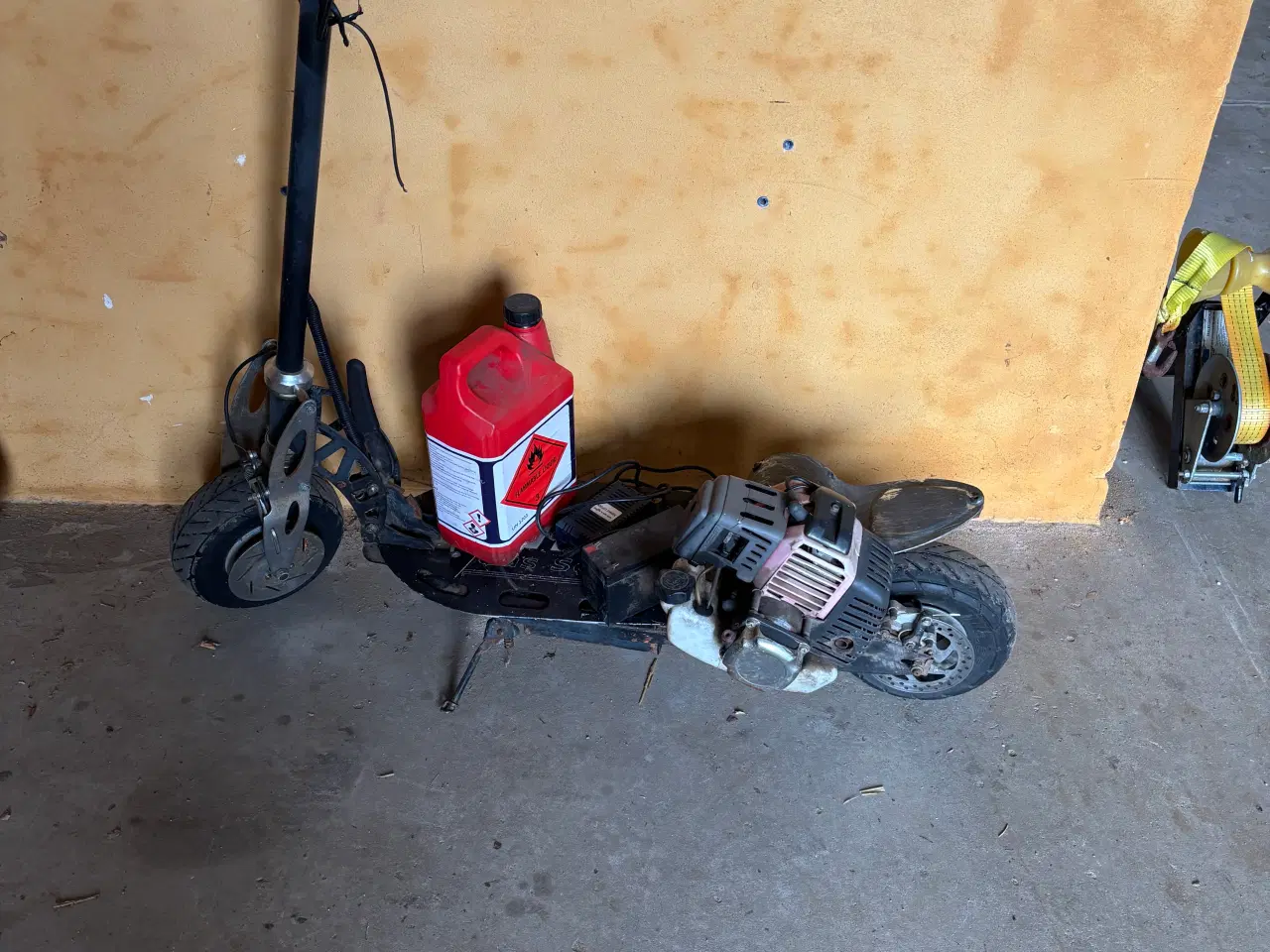 Billede 1 - Løbehjul med motor 