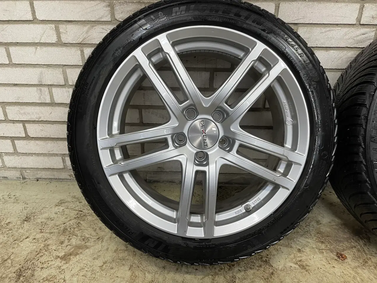 Billede 3 - 18 Mercedes C 225/45r18 Ref.827 vinter