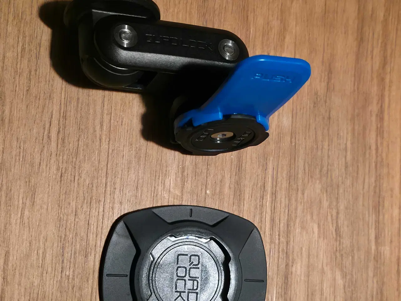 Billede 1 - Quadlock mobilholder til motorcykel sælges