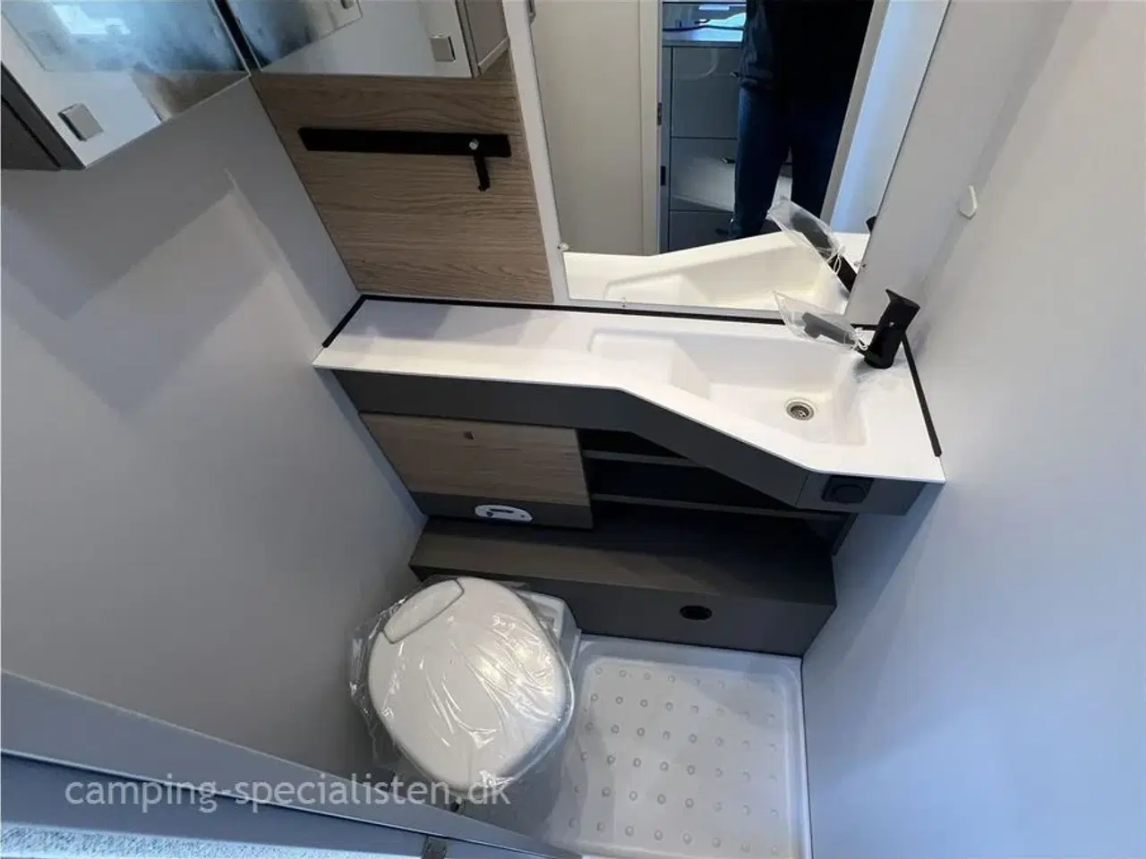 Billede 11 - 2026 - Bürstner B66 490 TL   NYHED 2026! Bürstner B66 490 TL - kan nu ses hos Camping-Specialisten.dk