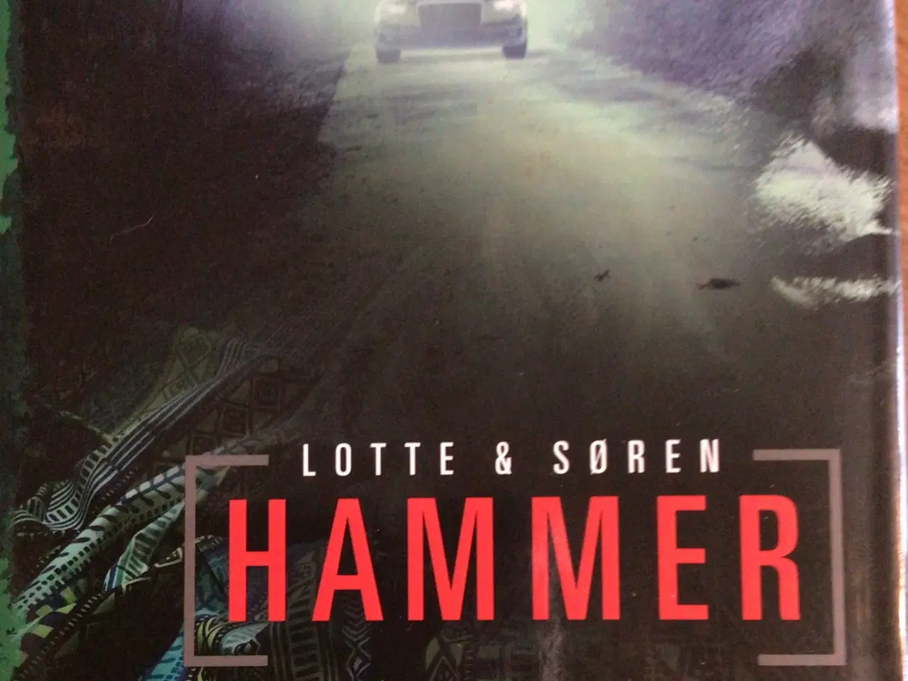 Billede 1 - Lotte & Søren Hammer : Pigen i Satans Mose