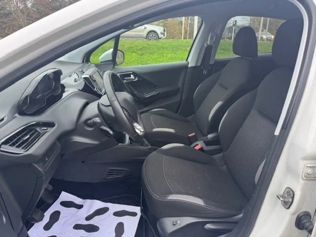 Billede 8 - Peugeot 208 1,2 VTi 82 Chili Sky