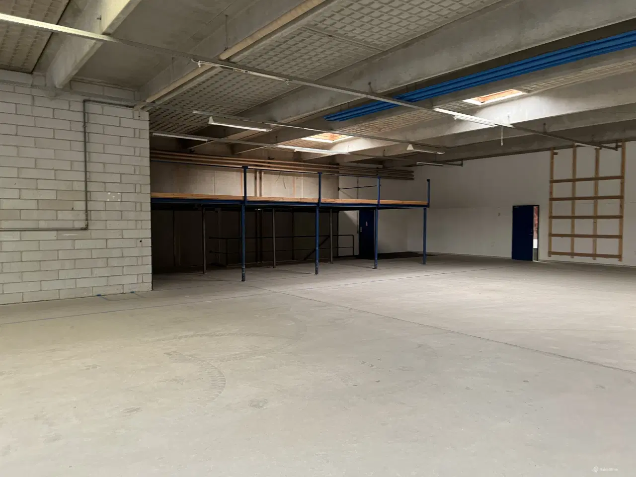 Billede 2 - Rummeligt åbent lagerlokale i Sorø