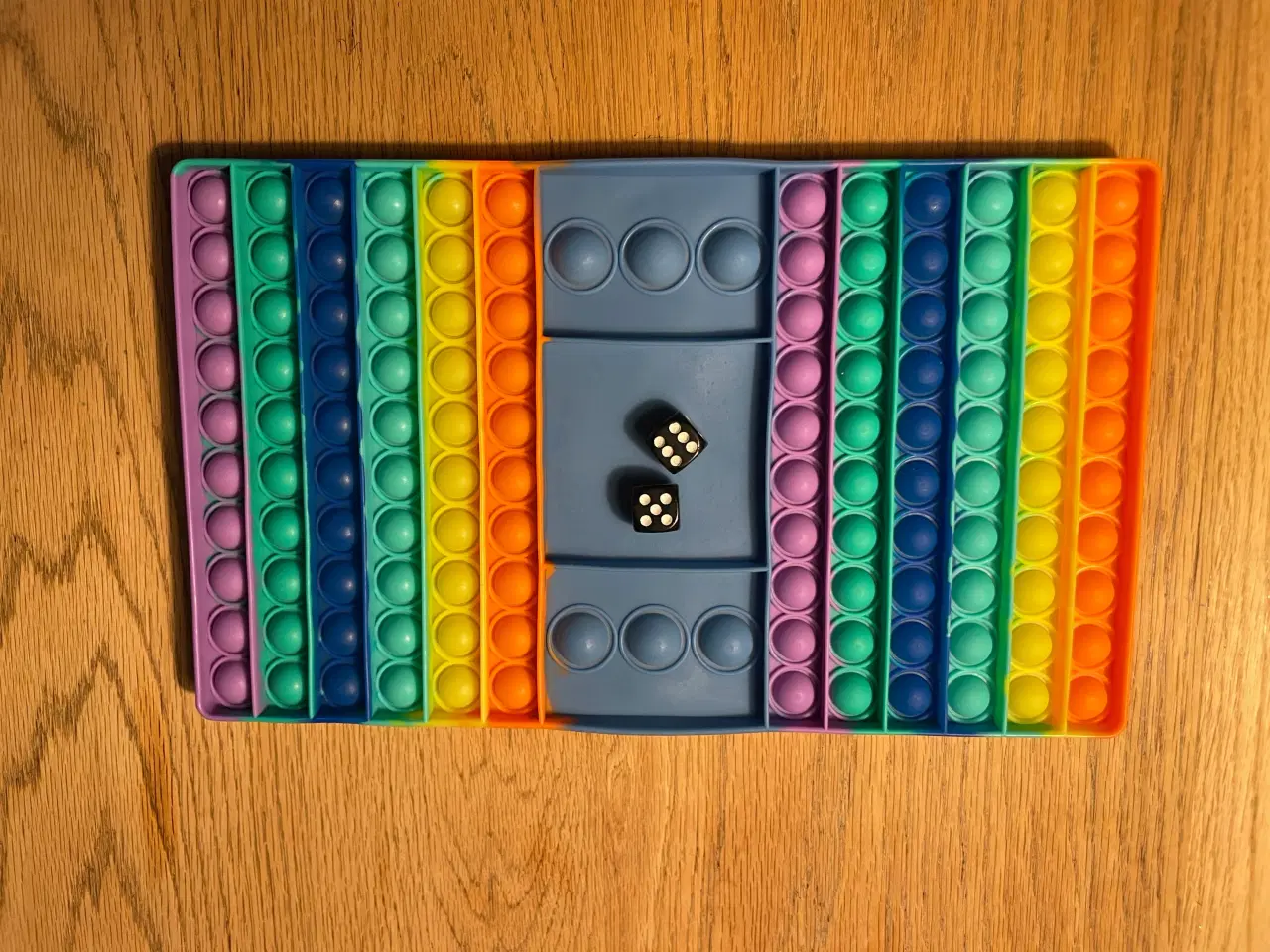 Billede 1 - Pop it-spil med terninger