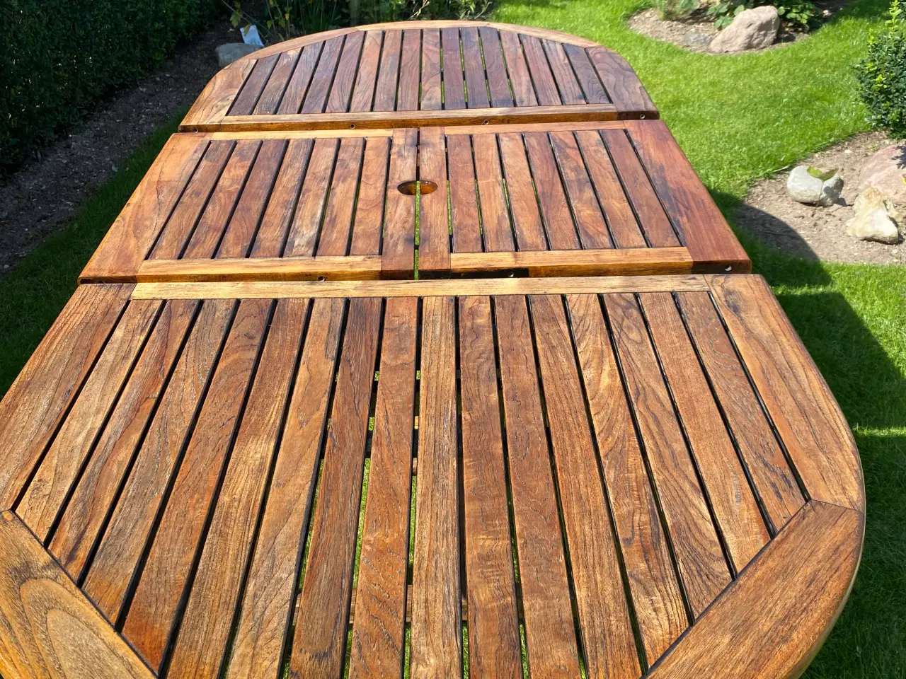 Billede 2 - Havebord