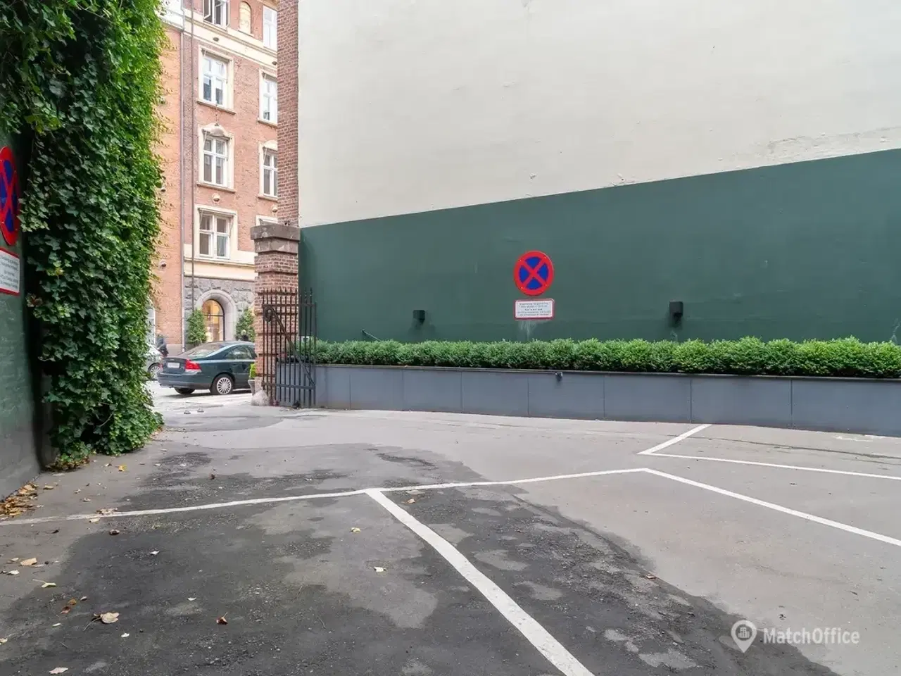 Billede 7 - P-plads 2 til leje på Esplanaden 12 i City