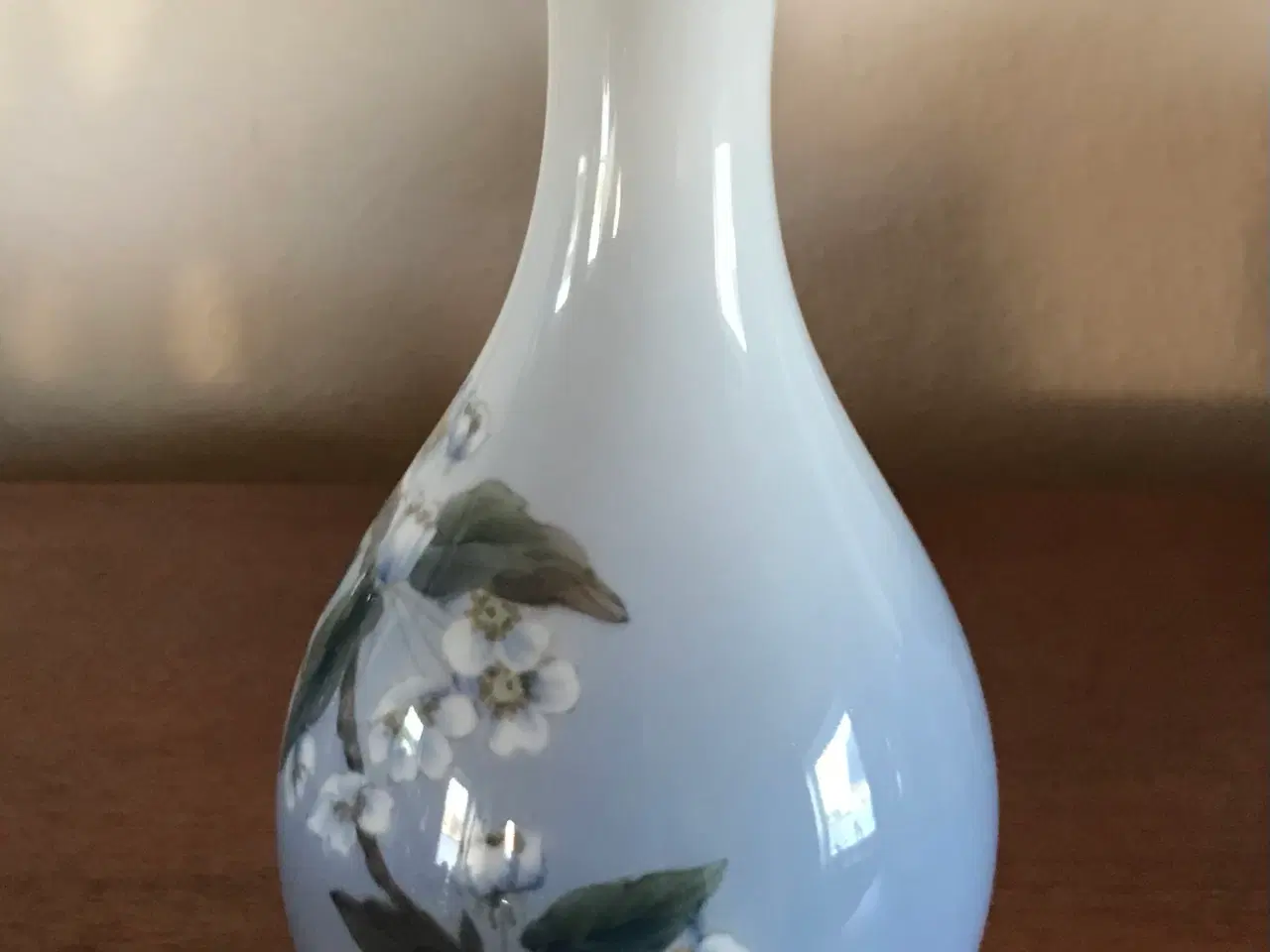 Billede 3 - Meget flot vase fra Royal Copenhagen 1. Sort
