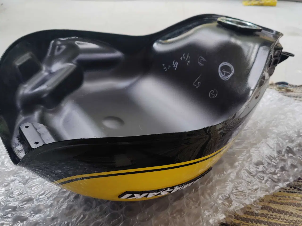 Billede 3 - Kawasaki z900rs tank