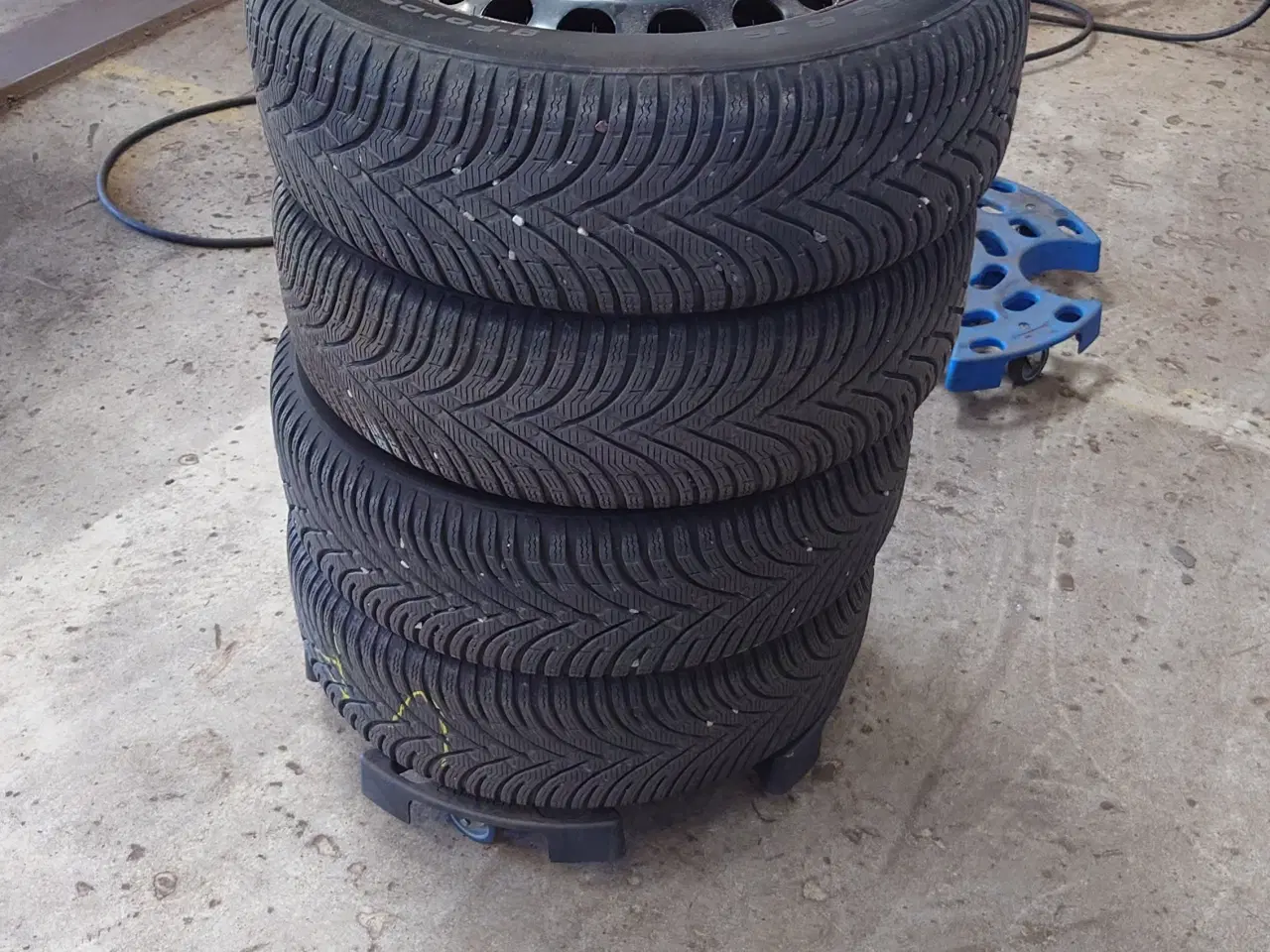 Billede 4 - Vinterdæk på stålfælge 