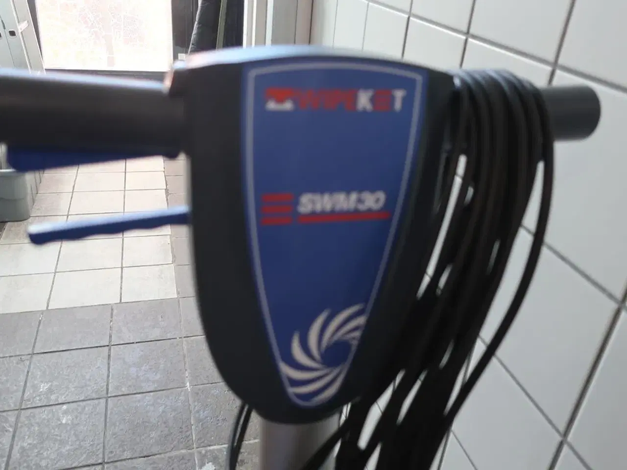 Billede 4 - Gulvvaskemaskine WIPEKET SWM30