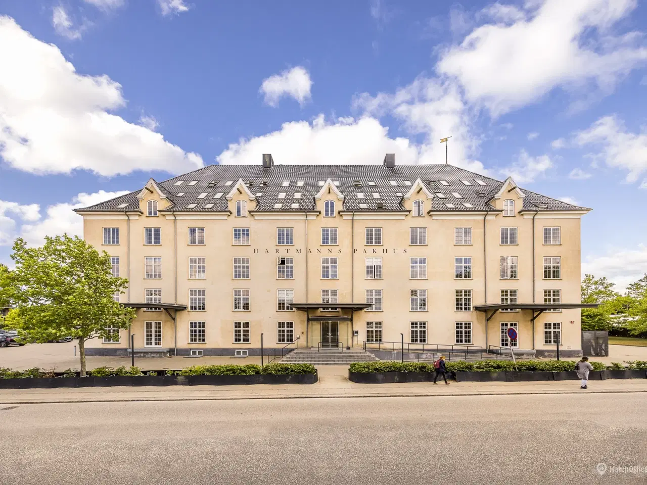 Billede 1 - Stort og meget præsentabelt kontorlejemål i det historiske Hartmanns Pakhus, tæt på Glostrup station.