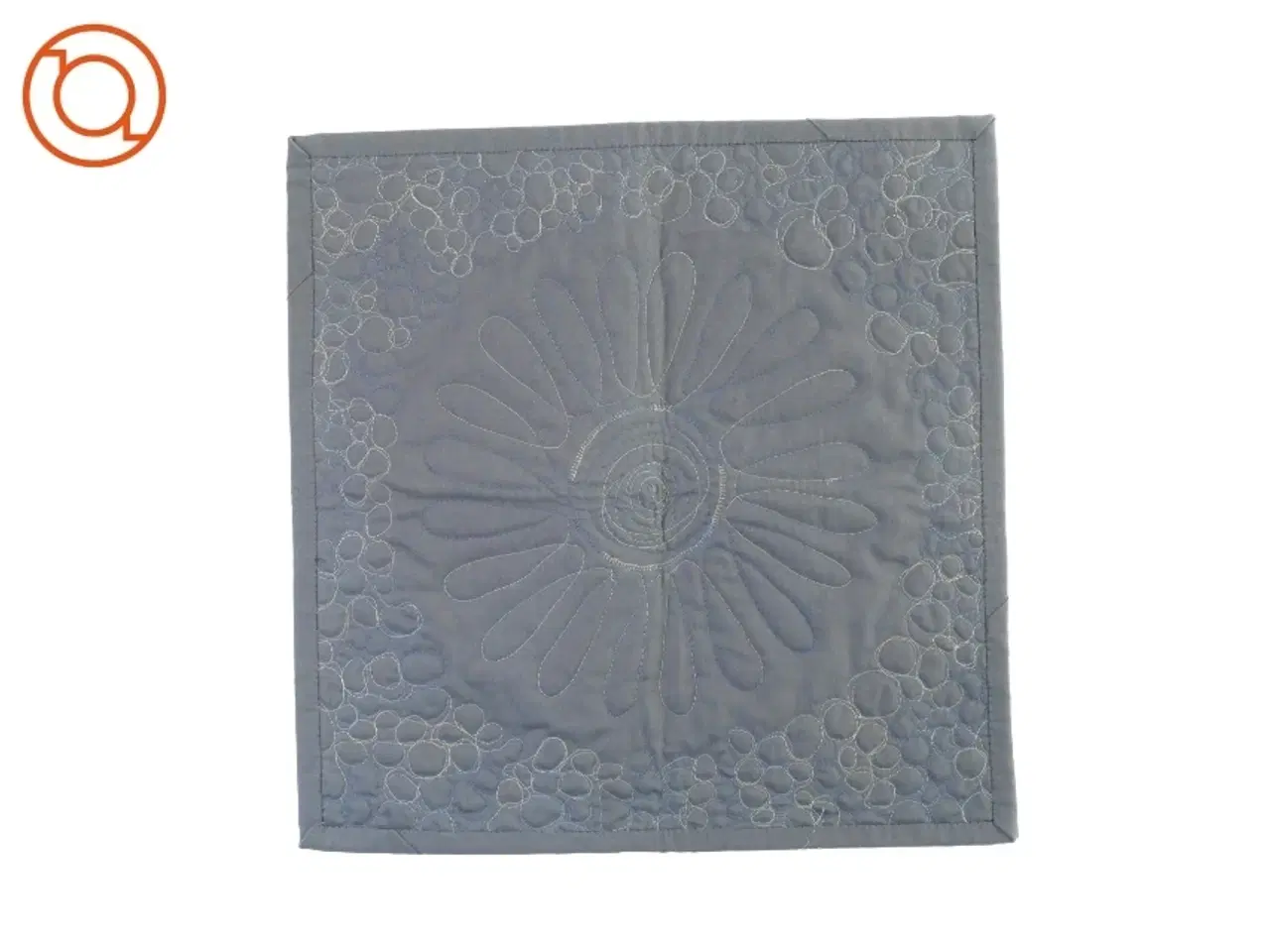 Billede 2 - Bordskåner (str. 38 x 37 cm)