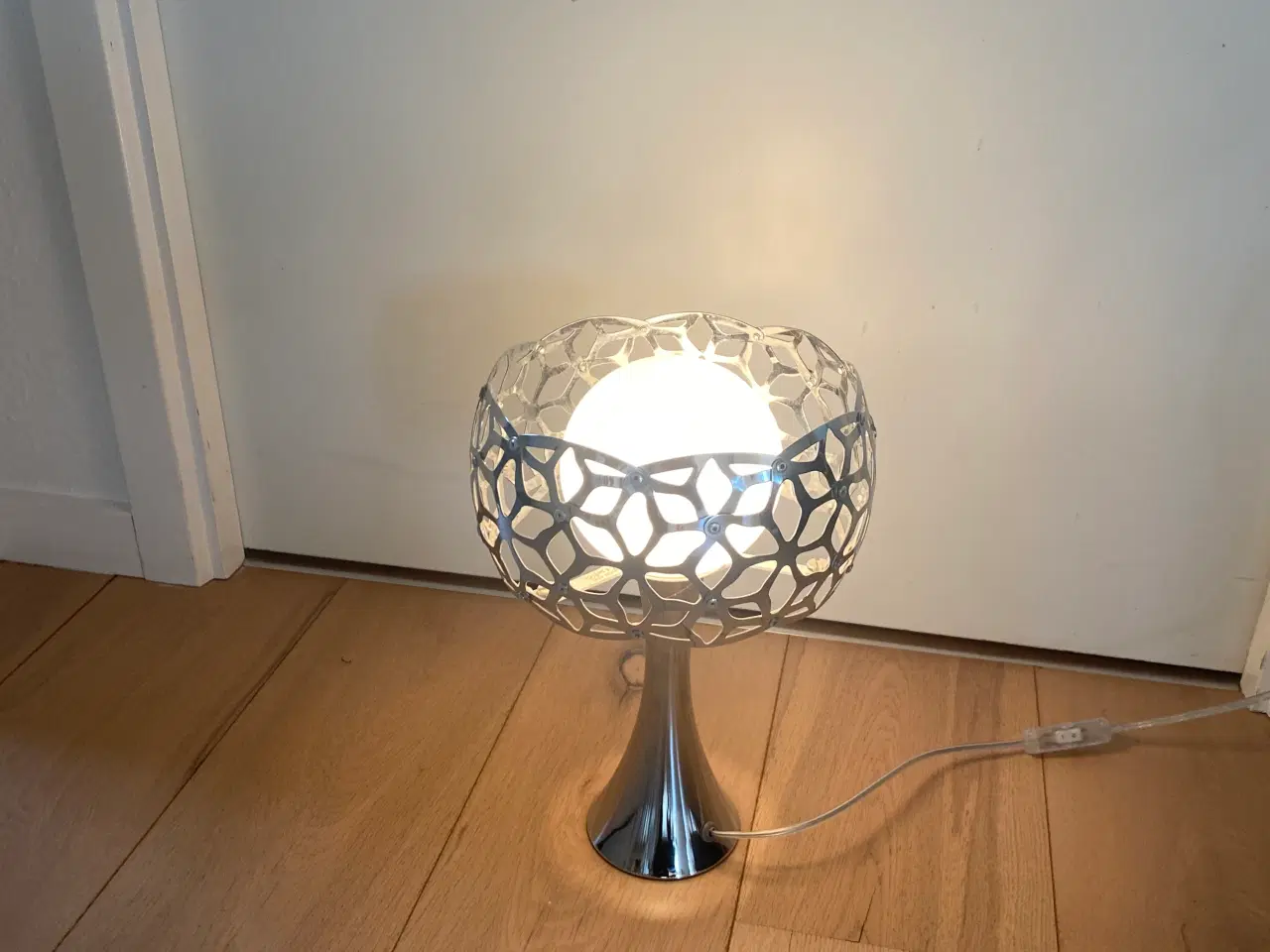 Billede 1 - Super fin bordlampe 