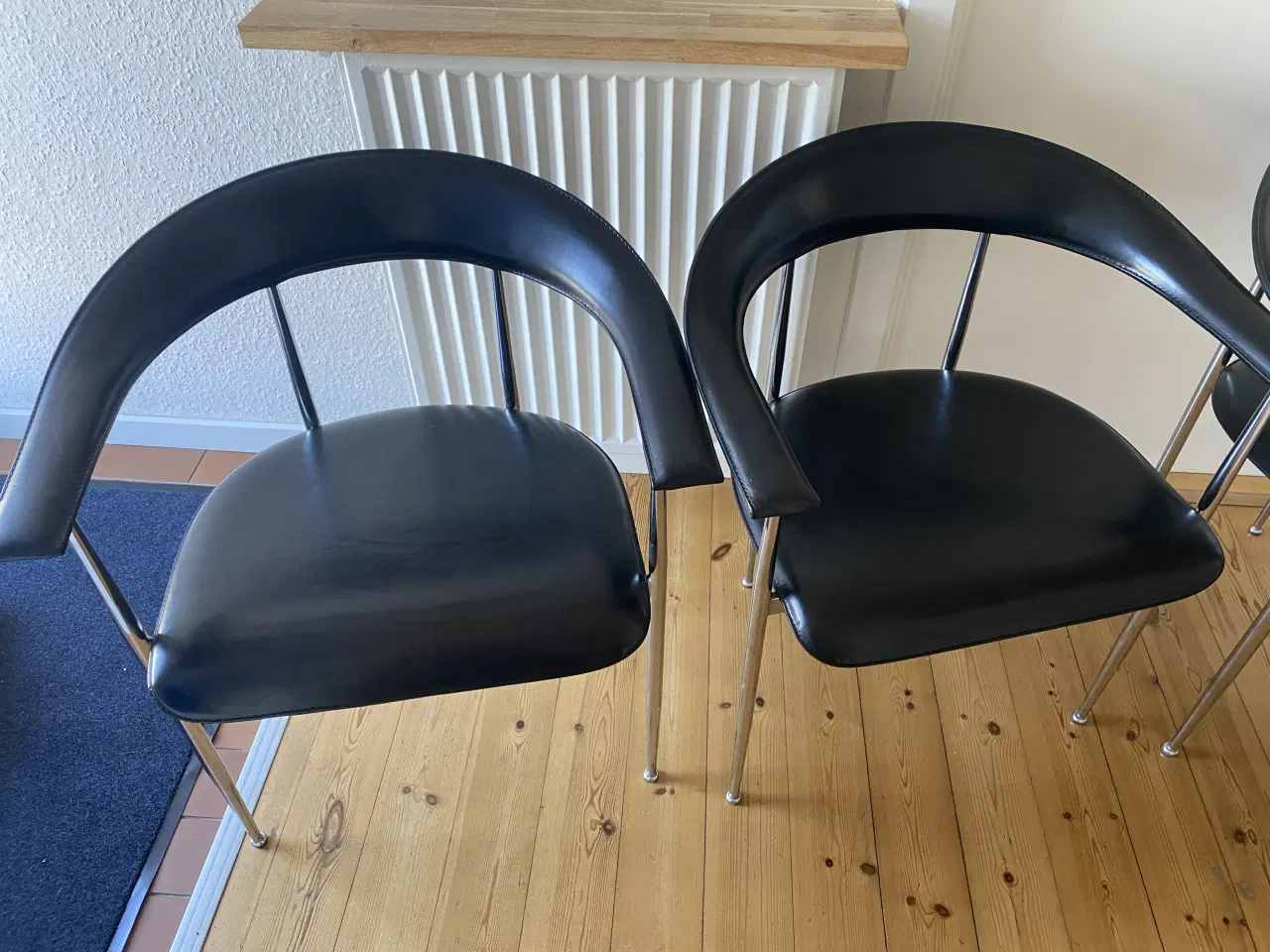 Billede 3 - 3 stk. Fasem italienske spisebordstole