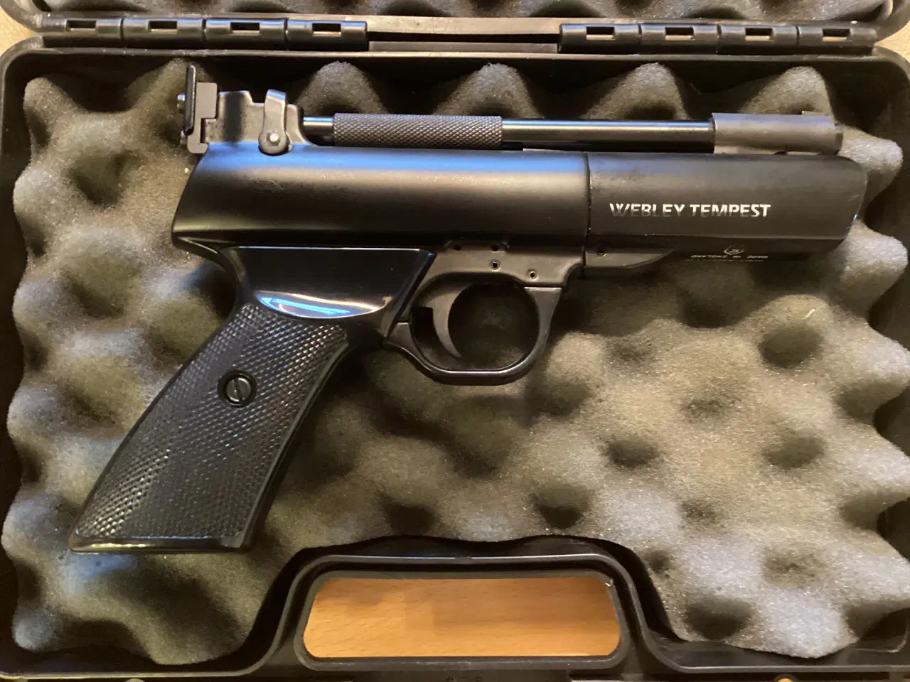 Billede 2 - Luftpistol Webley Tempest