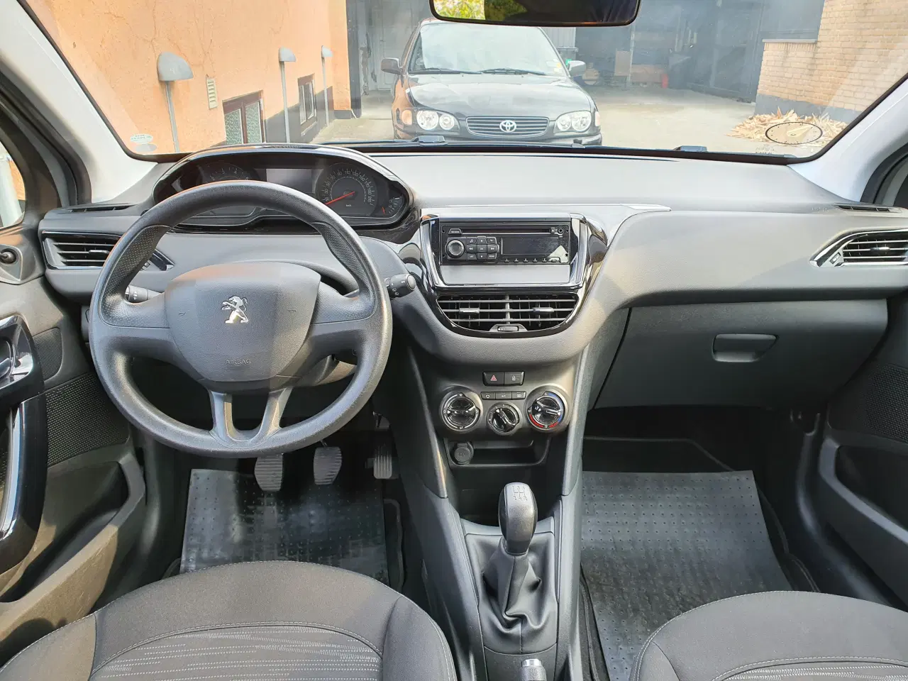 Billede 12 - Flot Peugeot 208 1,0 VTi Excite 5D