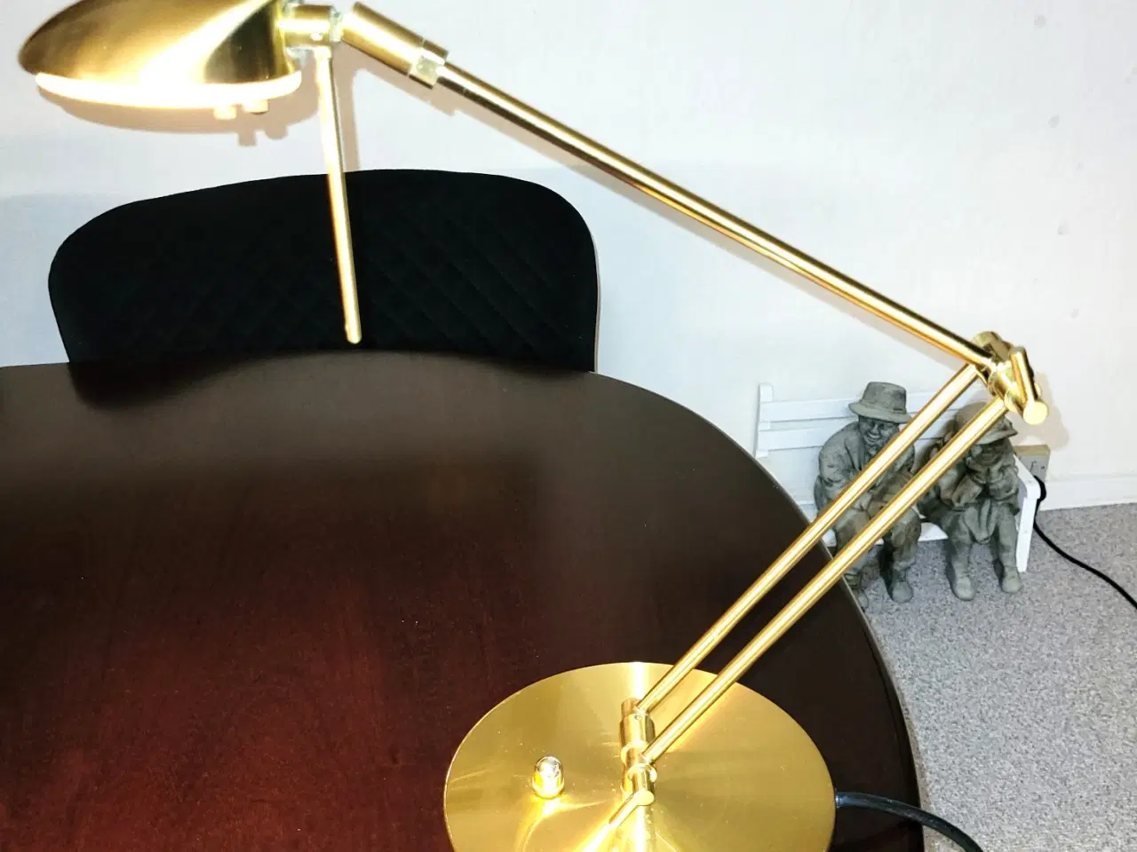 Billede 4 - Aneta 18101 skrivebordslampe i moderne stil .