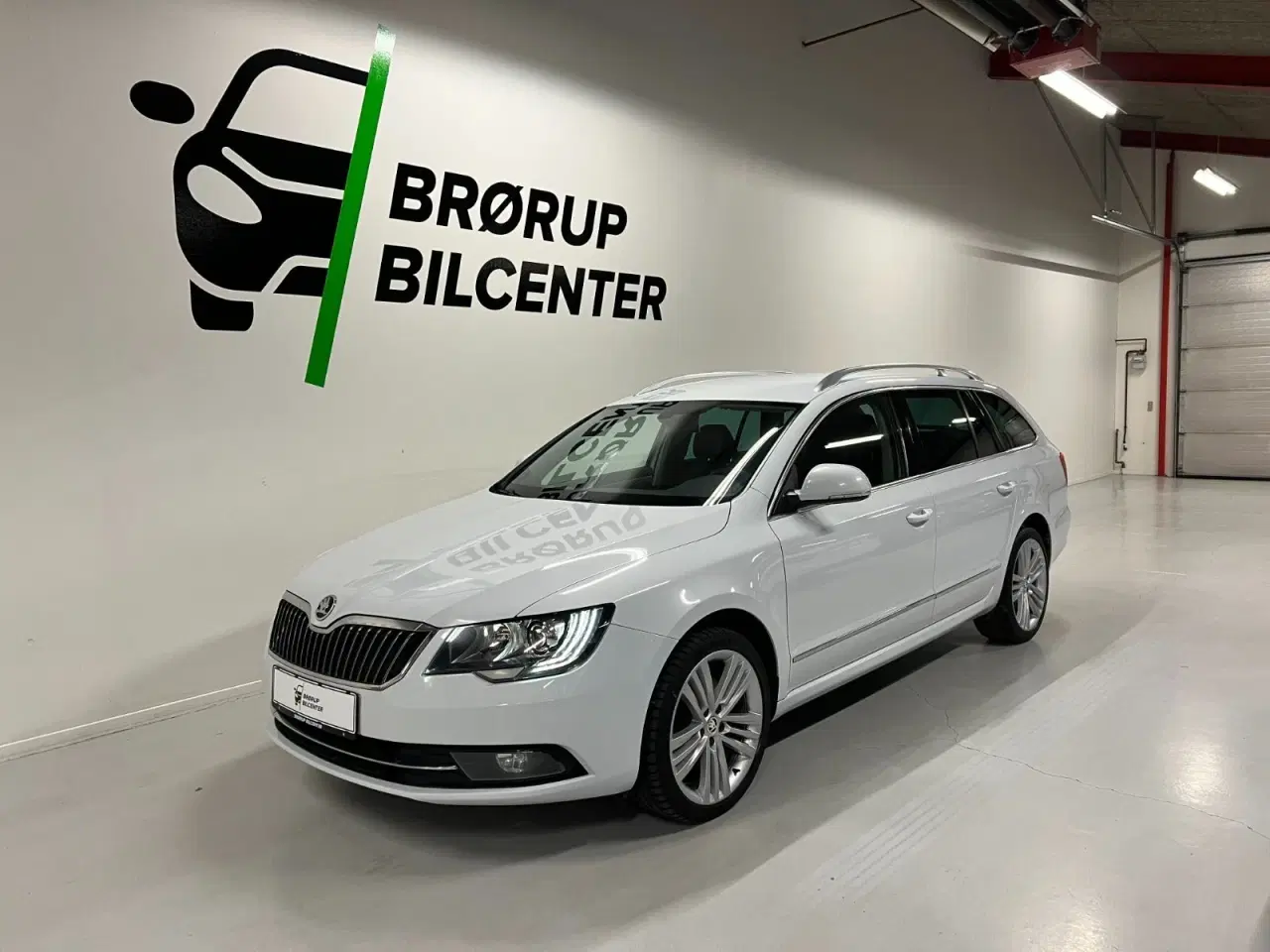 Billede 3 - Skoda Superb 2,0 TDi 170 Elegance Combi DSG