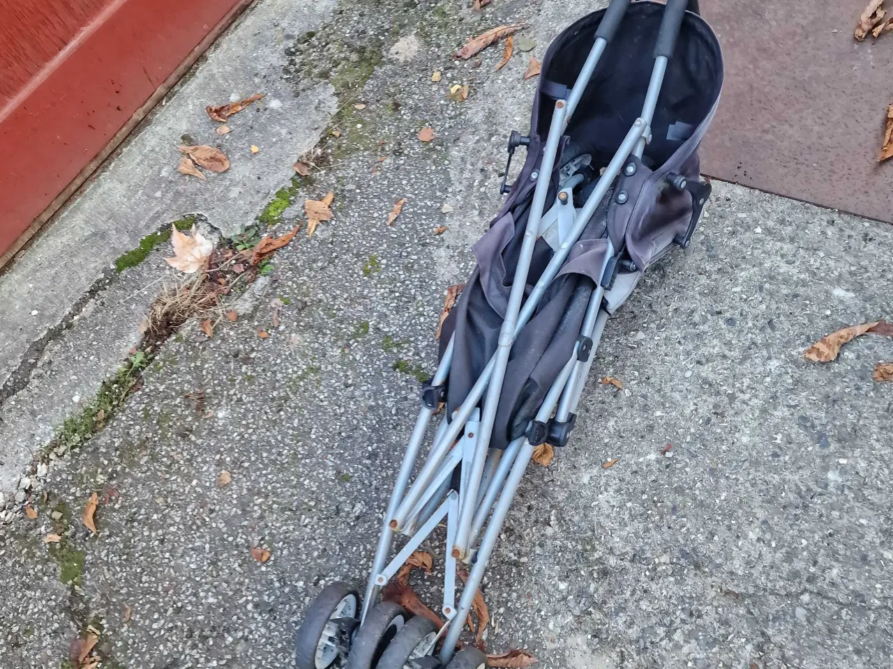 Billede 4 - Paraplyklapvogn